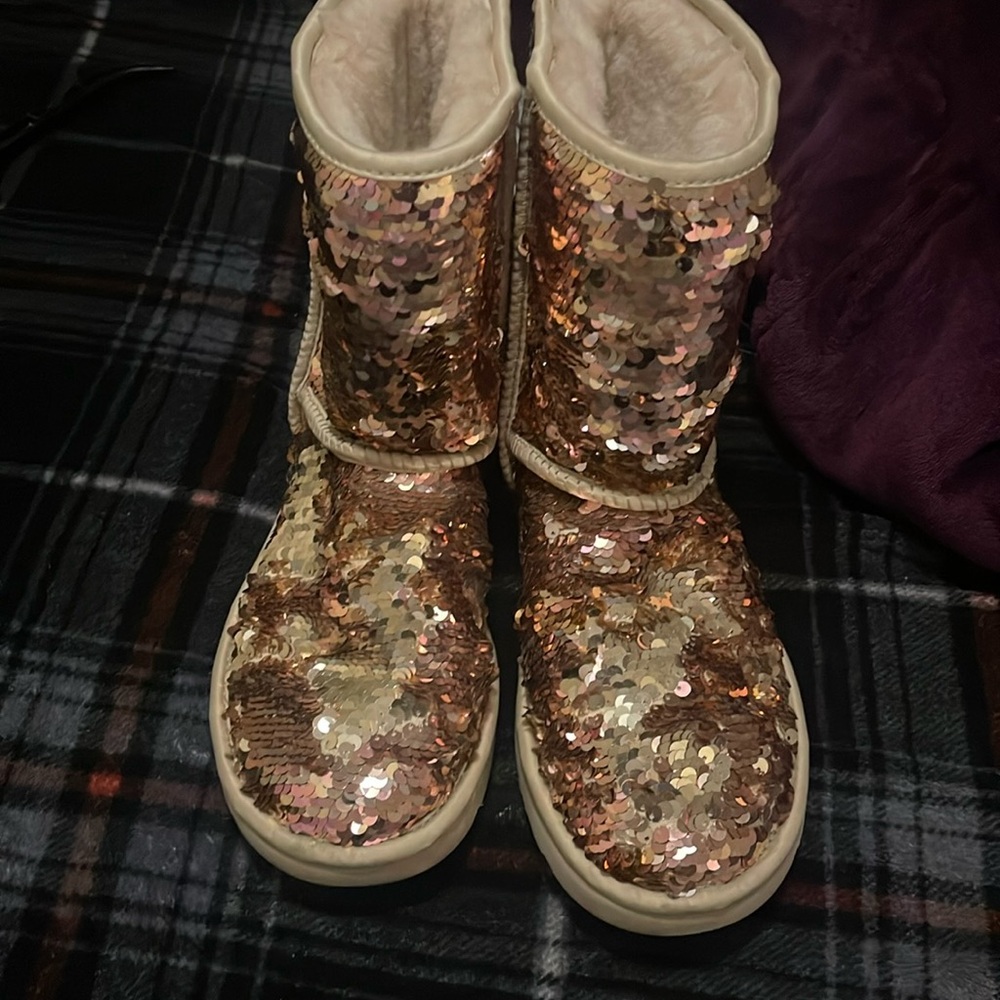 Sparkly Uggs